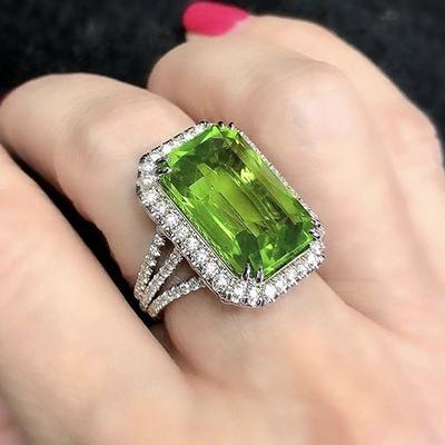 Novinka Novinka Velké zelené snubní prsteny Dámské prsteny Luxusní Elegantní Dámské Doplňky Výročí Party Módní šperky