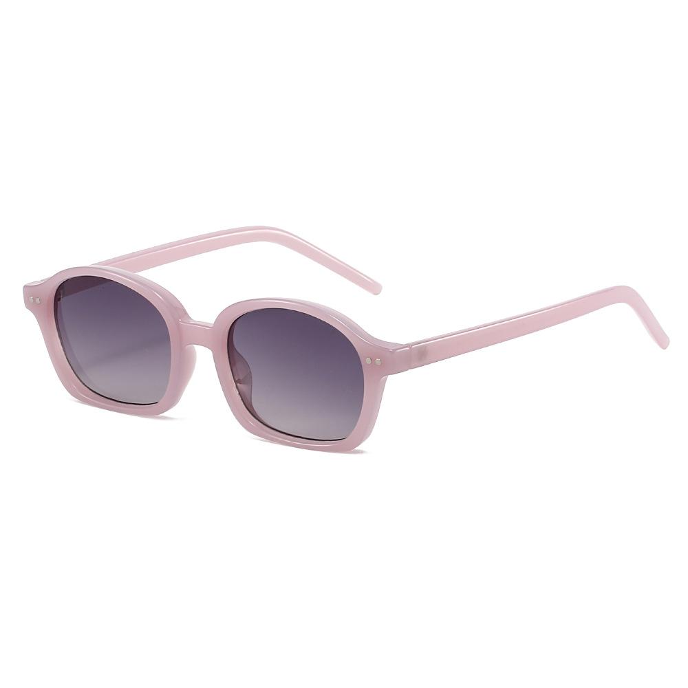 Vintage Punk Sunglasses Women Men Luxury Designer Sun Glasses Irregular Rivet UV400 Protection Outdoor Shades