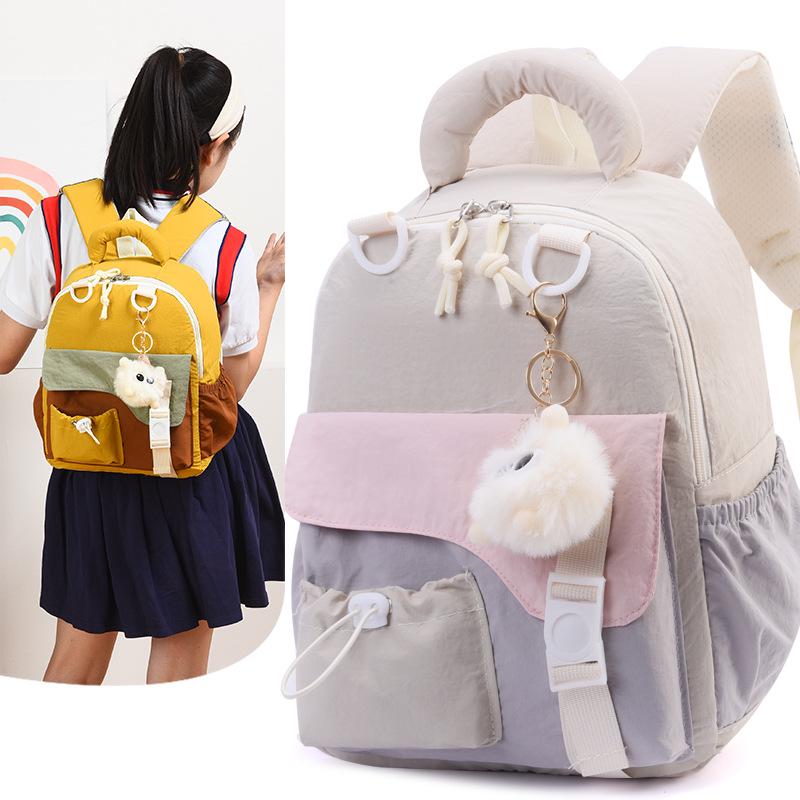 

Large Capacity Cute Pendant Schoolbag - Versatile Casual Backpack for Students 2025 Autumn/Winter Collection грязно-белый