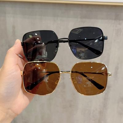 Hip Hop Style Sunglasses Man Woman Square Shape Metal Frame Sunglasses Women UV400 Protection Male Female Sun Glasses