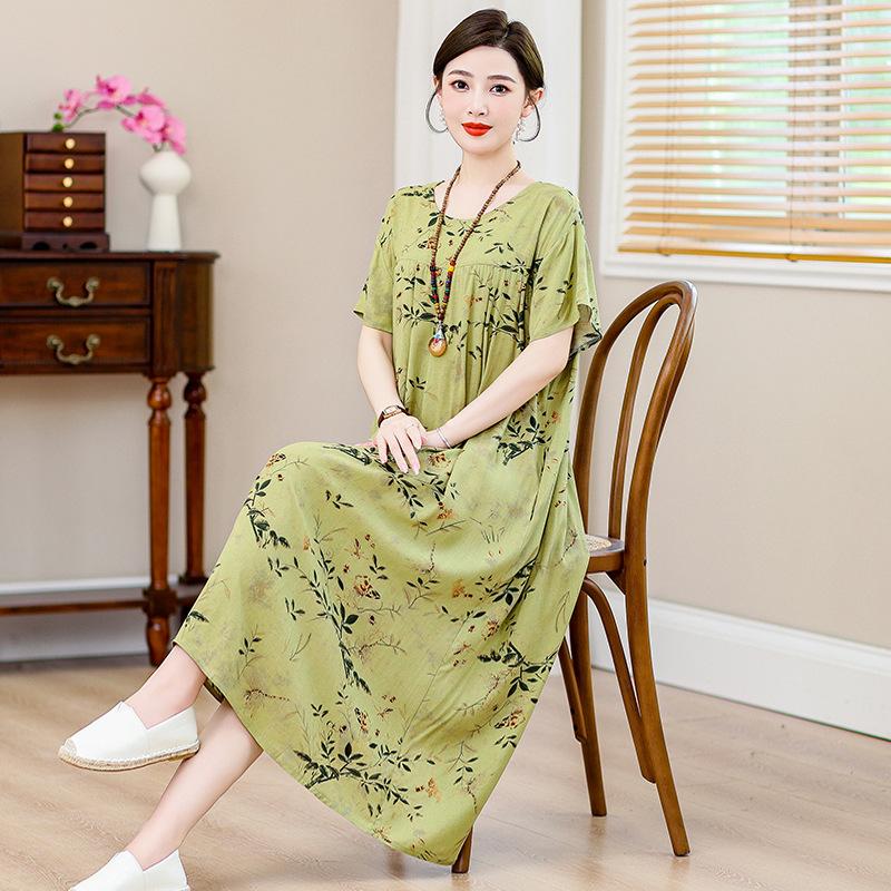 Letní dámské šaty nadměrných velikostí s lehkým, zralým a elegantním vzhledem, v prémiovém a elegantním stylu