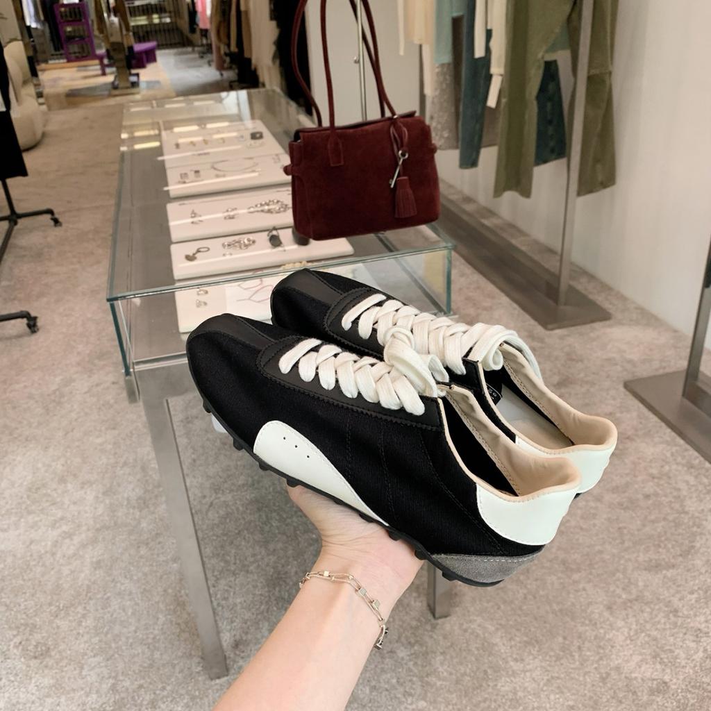 Grape mother same style round pointed head thin color matching soft sole soft surface German training shoes casual versatile sports little white shoe