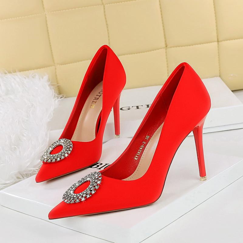 European American Fashionable Shallow Mouth High Heel Shoes Rhinestone Round Buckle Single Shoes Pointed Toe Thin Heel Shoes