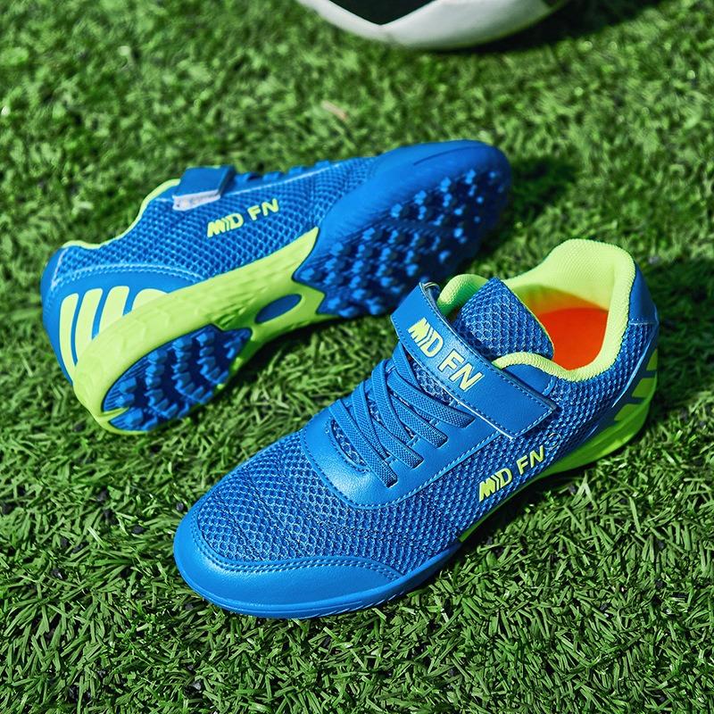 Spring Summer Mesh Children's Football Shoes Breathable Non Slip Training Shoes