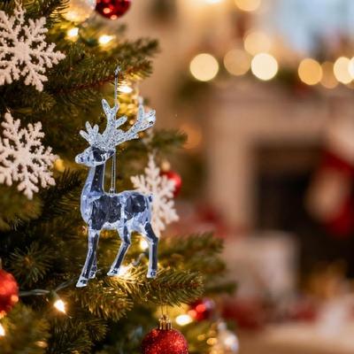 Funkelnder Schneeflocken-Hirsch-Schmetterling Anhänger Bruchsicher klares Acryl Feiertags-Hängeornament Weihnachtsbaumschmuck