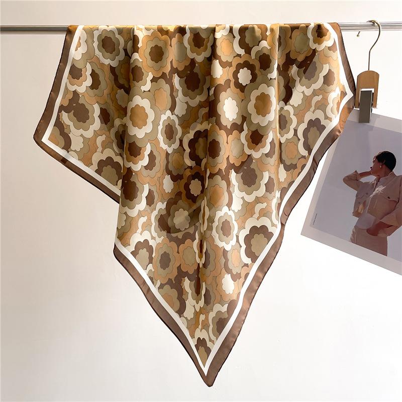 

Модные шарфы для женщин шаль с принтом лошади шелковый атласный хиджаб шарф женский 70*70 см женские роскошные брендовые квадратные шали бандана 70X70cm