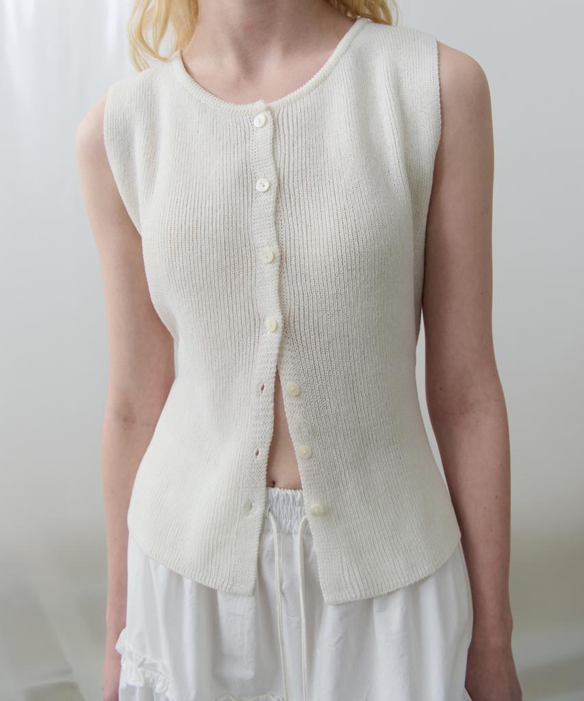 Toabe Back String Detail Knit Vest (Ivory)