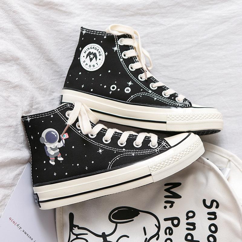 Tela Donne Alto Top Pizzo Tempo Libero Carino Ragazza Cartoon Casual  Coreano Mano Dipingere Sneakers Scarpe per il tempo libero acquista in modo  economico — spedizione gratuita, recensioni reali con foto — Joom