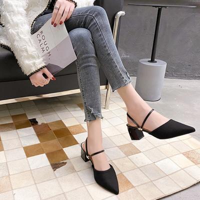 Moda 2025 Verão Nova Moda Moda Dois-usos Sandálias Confortáveis Bico Fino Salto Grosso Sexy Elegante Chinelos da Moda