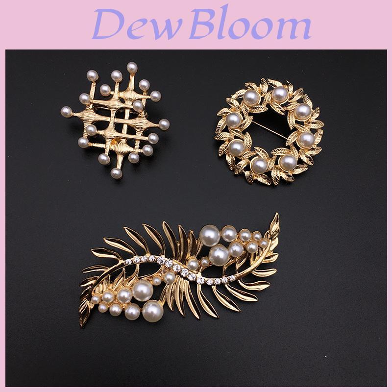 Vintage Alloy Leaf Brooch With Flower Wreath And Star Accents For Women Fashion Jewelry