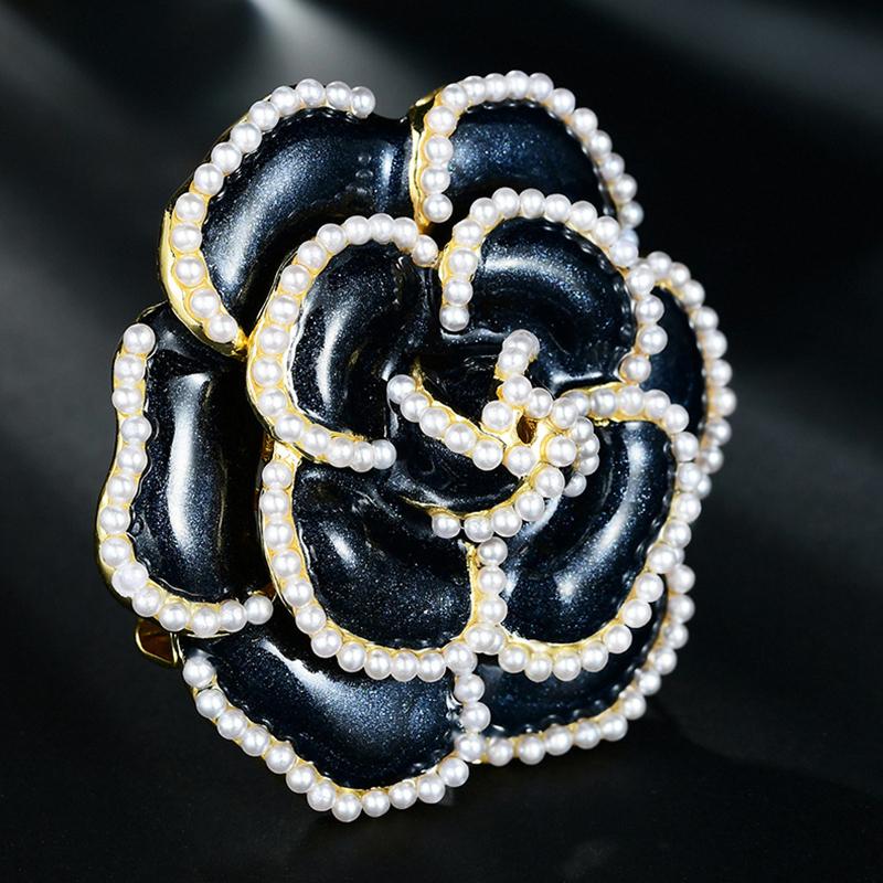 Rhinestone Camellia Brooches For Women Unisex Enamel Flower Design Plant Pins Office Party Friend Gifts Jewelry Accessories
