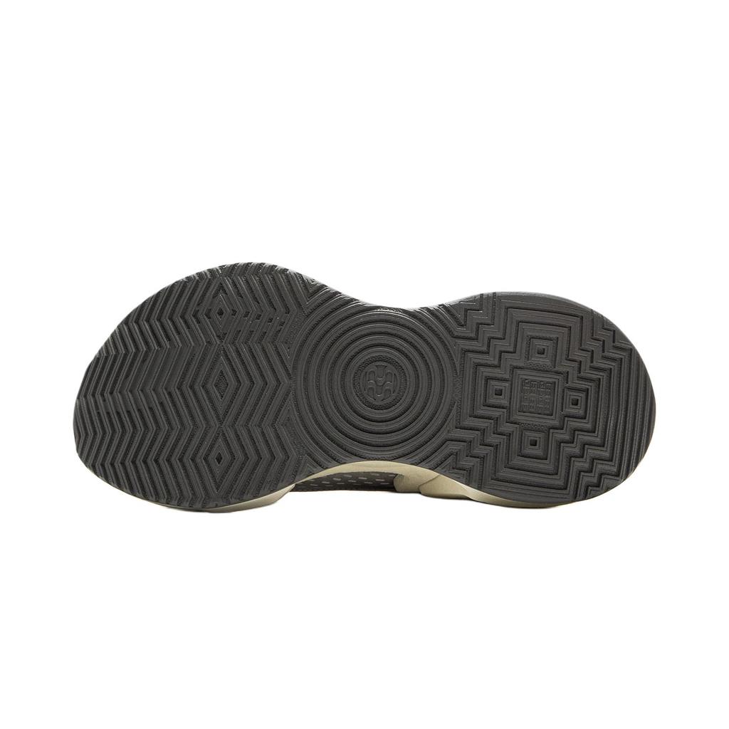 Li Ning Lightweight Trendy Running Shoes With Reflective Rebound Technology Women sneaker Antarctic-Gray Silver AZGV228-1