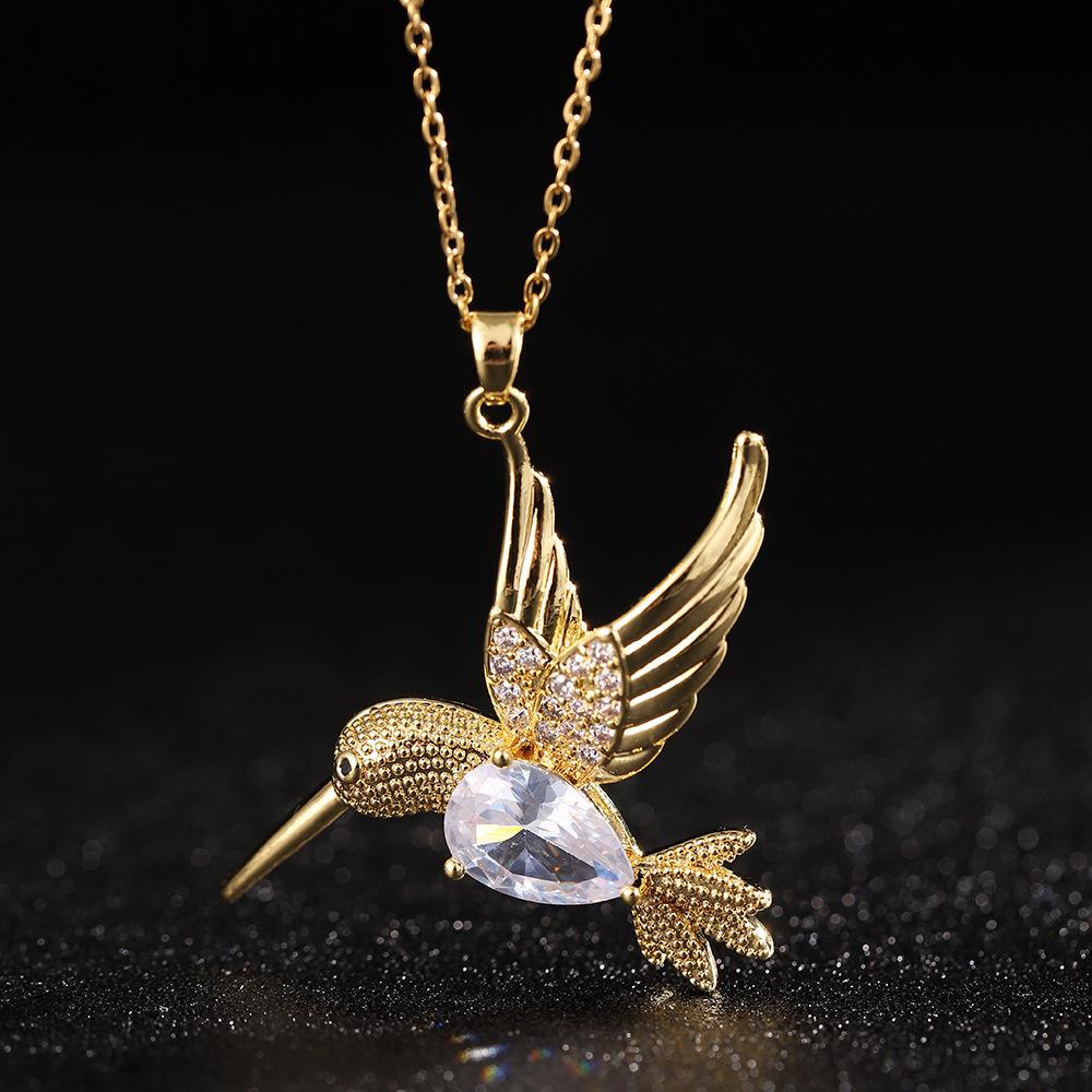Colorful Zircon Pearl Hummingbird Flying Pendant Necklace Titanium Steel Collarbone Chain Women's Unique Design