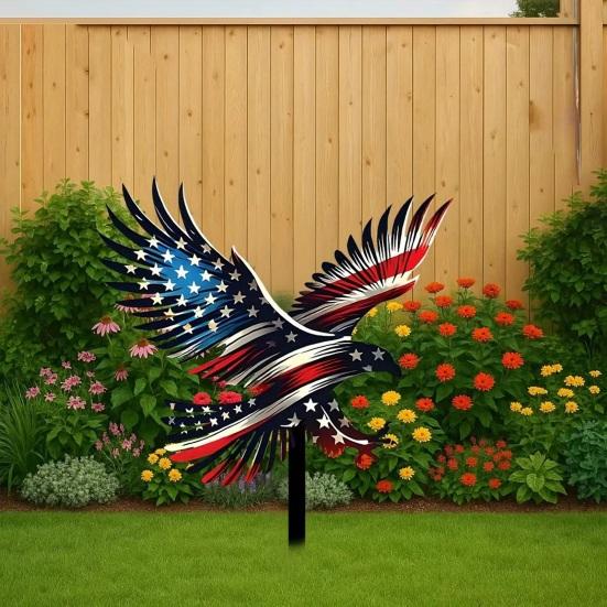 4th of July Garden Stake Stars And Stripes Eagle Yard Art Stake Patriotic Outdoor Decoration with Ground Stake for Flower Bed Lawn