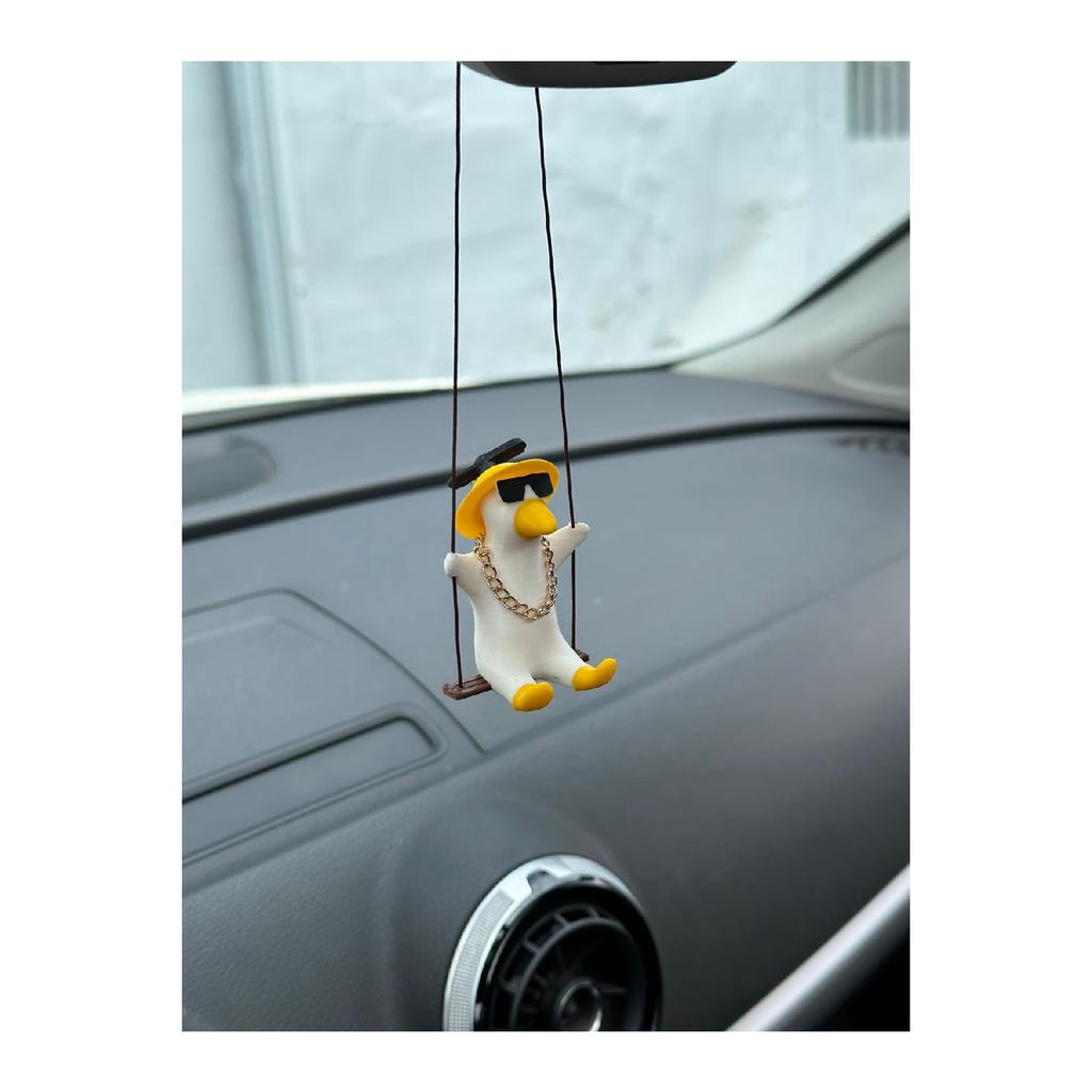 Ente mit Schaukelhut und Goldkettenbrille, neue Trend-Rückspiegeldekoration (Weiß Gelb)