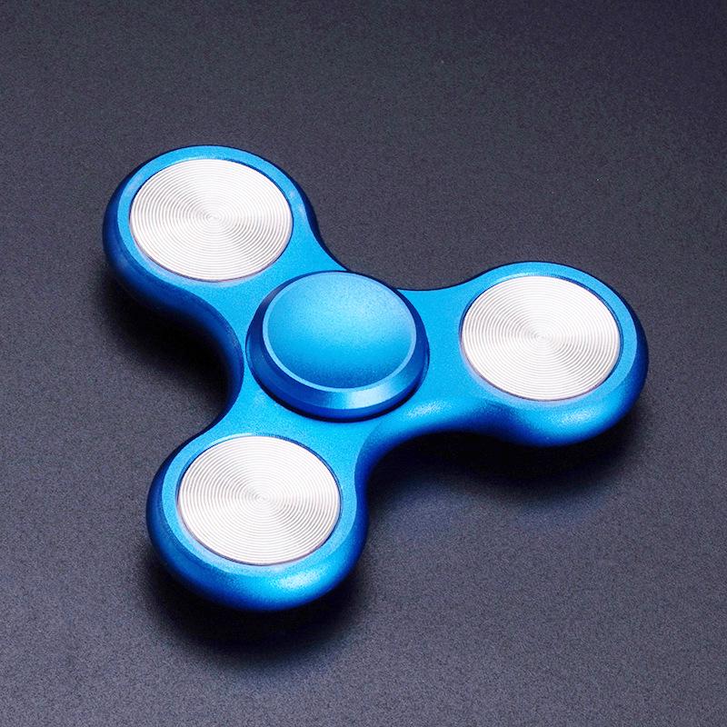 Luminous Metal Alloy Fidget Spinner: Stress Relief Toy for Night Glow