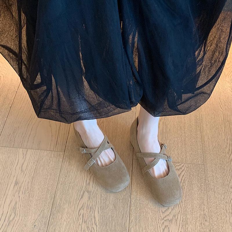 Sheepskin version! Retro Mary Jane shoes niche square head shallow ** fork belt heightened thick sole versatile commuter shoes