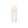 Nike Pantaloni da tuta casual affusolati a maglia a vita alta con coulisse e logo ricamato da donna Avorio chiaro FD5502-110