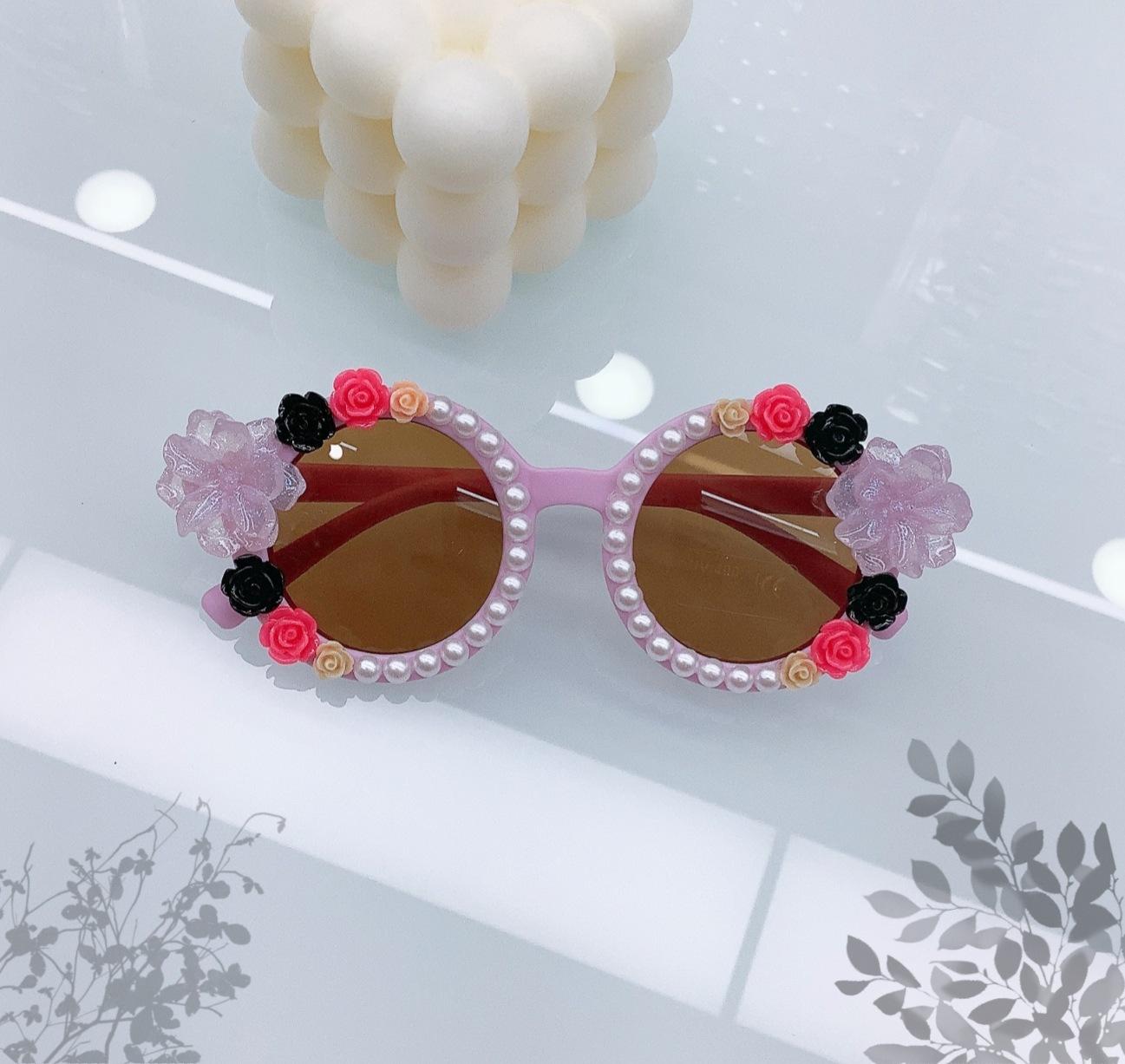 

Модные милые детские солнцезащитные очки с цветочным принтом для путешествий, солнцезащитные очки с защитой от ультрафиолета, вогнутая форма, очки для ношения прилива