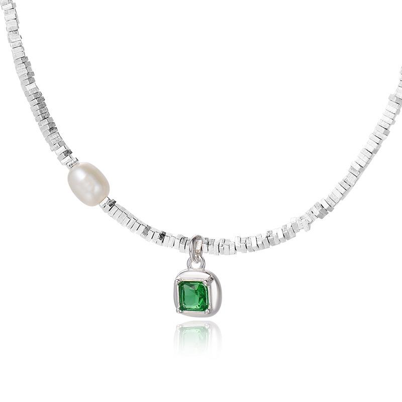 

Ожерелье из сломанного зеленого жемчуга в форме квадрата «Четыре угла», цепочка для ключицы, нишевая лесная серия, свежее и сверкающее