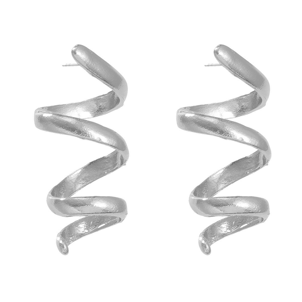 

Осенняя мода металлические серьги с резьбой для женщин - европейский и американский дизайн серебряный