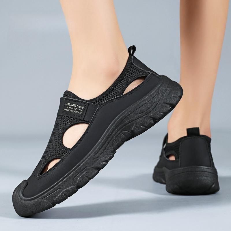 Men Closed Toe Mesh Sandals Soft Sole Elderly Dad Casual Beach Shoes