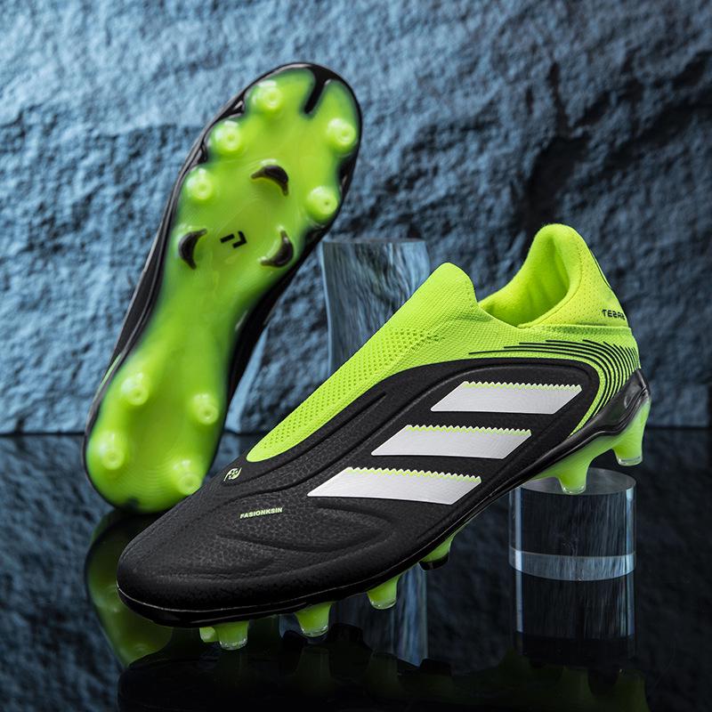 Nahtlose Flyknit Schnürlose COPA Fußballschuhe für Herren & Damen - Mit langen Stollen, Ideal für Wettkampf & Training