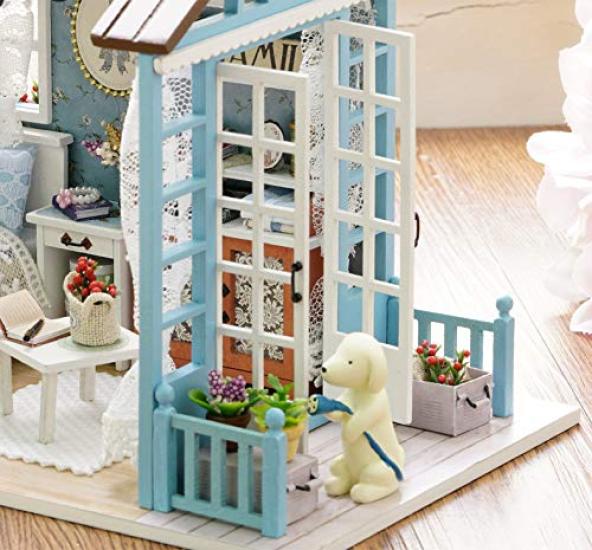Dollhouse making kit, DIY kit, craft set, blue room, miniature, dog, flowers, bed.