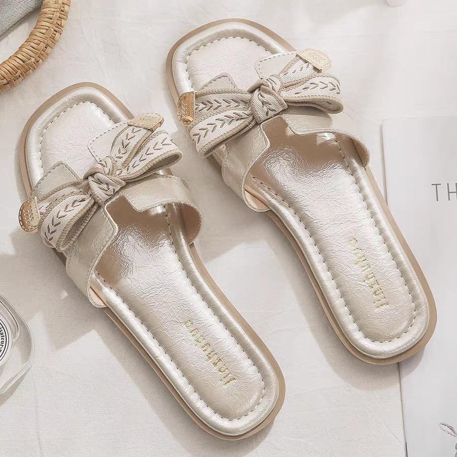 Fairy Style with Skirt French Beautiful Flat-bottomed Small Cool Slippers Female 2025 New Summer Wear Flat-bottomed Cool Slippers