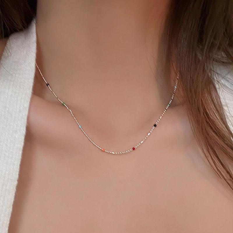 Цветная бусина сломанное серебро ожерелье женское летнее легкая роскошь цепочка на ключицу шейная цепочка аксессуары