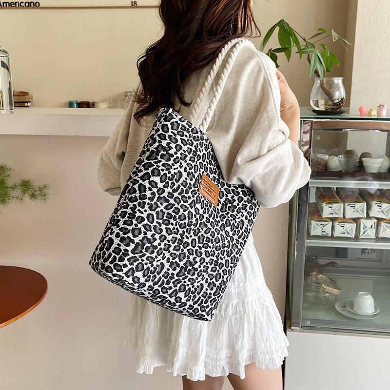 Canvas Bucket Bag With Leopard Print And Geometric Pattern For Urban Women Daily Use
