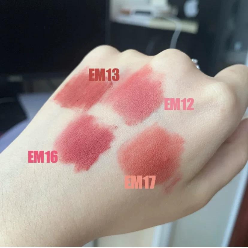into You Protagonist Matte Finish Em18 Lip Mud