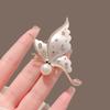 Fashionable Butterfly Pearl Brooch, Anti-exposure Pin for Women, Metal Button To Fix Clothes, Wedding Party Gift