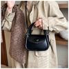 Vintage Style Tote Bag Female 2023 New Seasonal Small Shoulder Bag For Commuting
