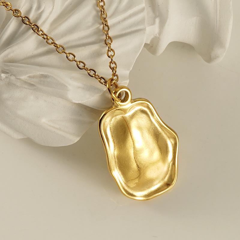 2023 Luksusowy Europejski/Amerykański Naszyjnik Unisex ze Stali Nierdzewnej o Nieregularnym Wzorze