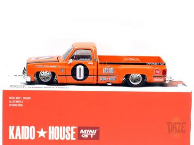 MINI GT Mini Samochód Chevy Silverado Dury KAIDO V2 (Pomarańczowy)