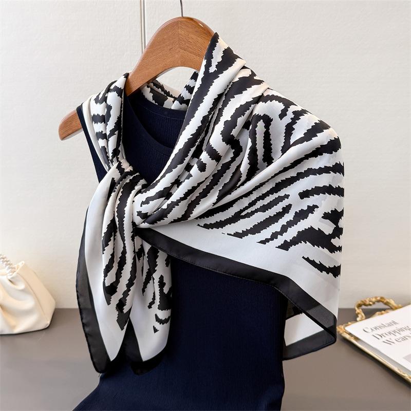 Simple High-End Simulation Silk Printing Large Square Scarf Silk Scarf Shawl Headscarf Beach Scarf Neck Protection Scarf