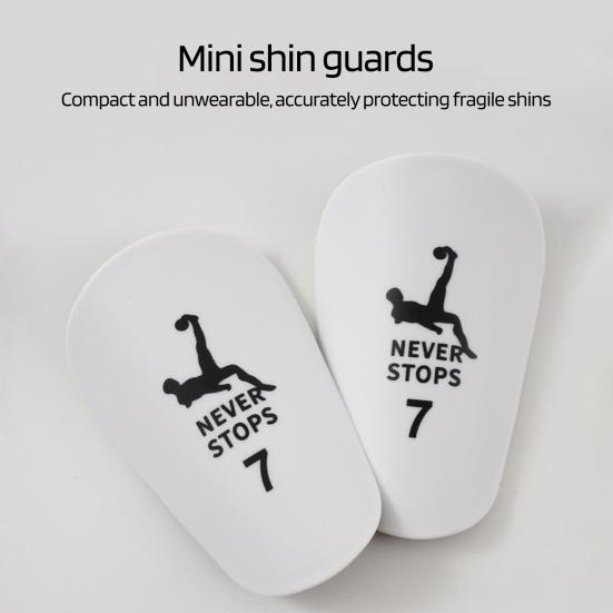 Mini Fußball Schienbeinschoner Winzige Fußball Schienbeinschoner Schutzausrüstung für Kinder Jugendliche Erwachsene Miniatur Schienbeinschoner für Training Wettkämpfe