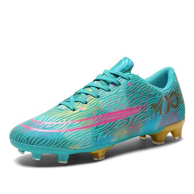 Obuwie sportowe specjalistyczne – Buty piłkarskie