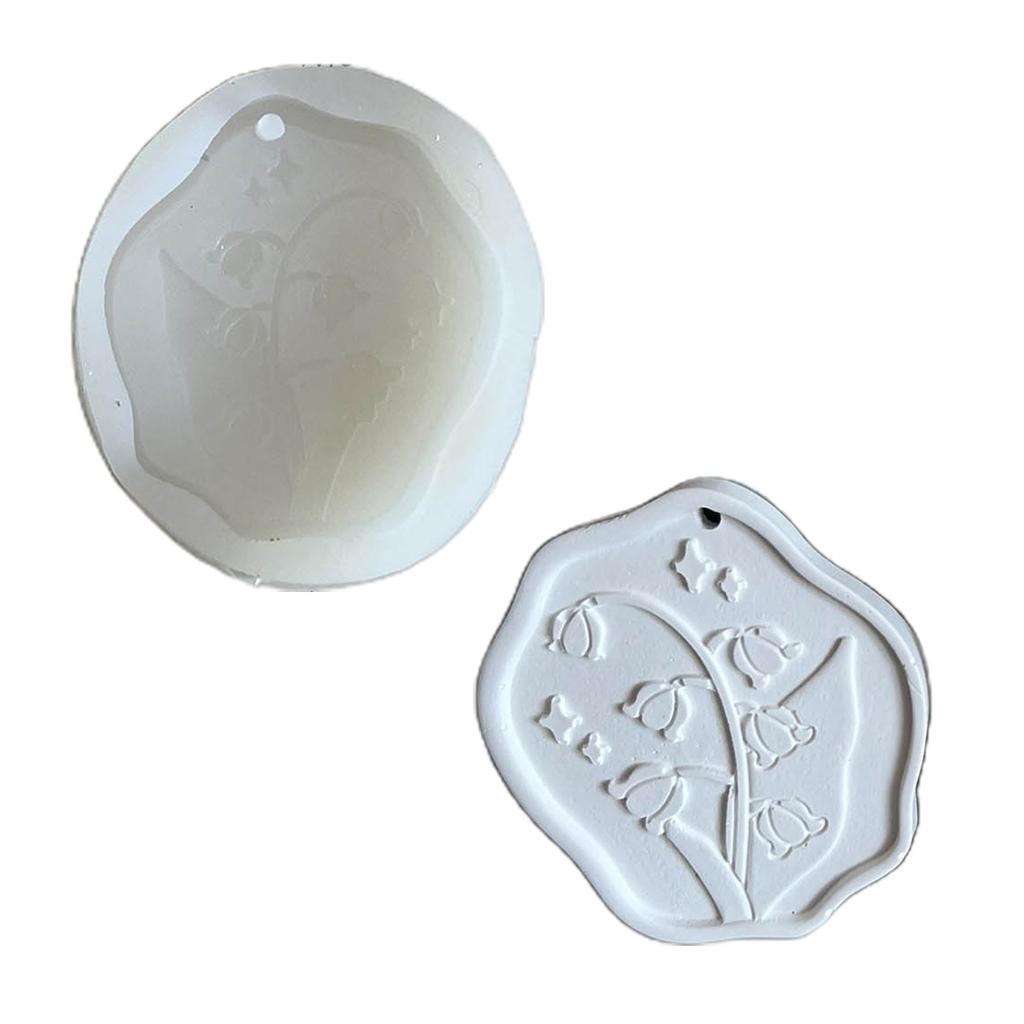 Flower Carved Resin Mold with Hole for DIY Art Craft Hanging Decorations Soap Gypsum Ornaments Valentine Gift Home Decor