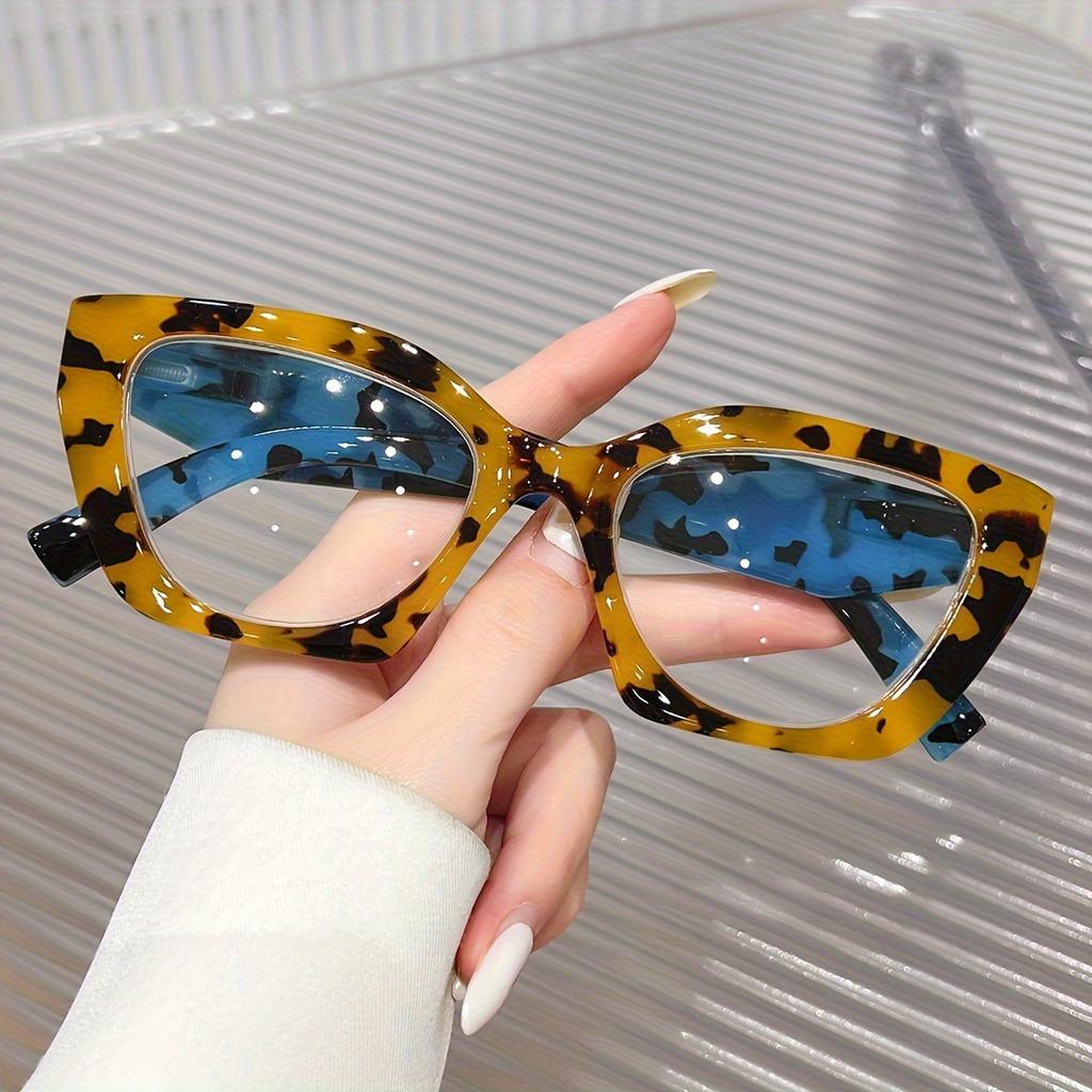 Retro Style and cute cat-eye transparent printed fashionable and comfortable spring hinge anti-blue light reading glasses