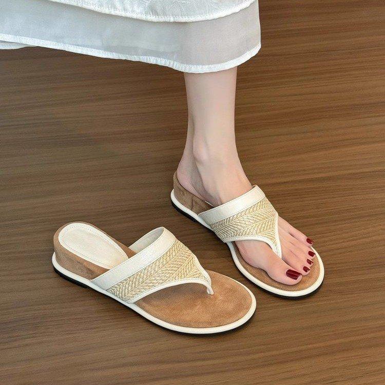 

[youshilai] Design sense 4cm height increase flip-flops thick bottom cool slippers women wear summer pinch slippers 40