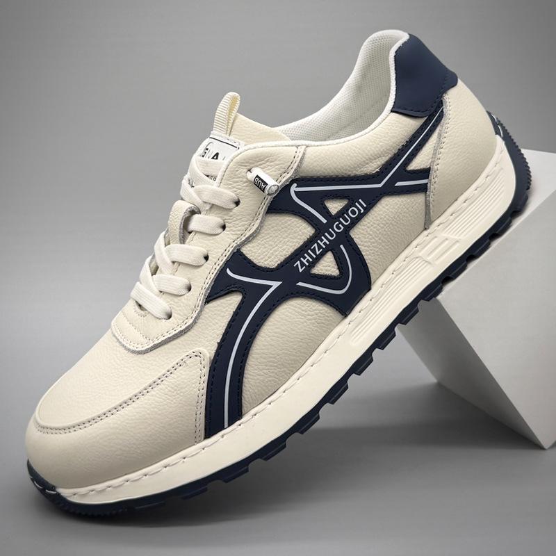Men s Trendy White Cowhide Leather Sneakers: Lightweight, Casual, Versatile Sports Shoes 39