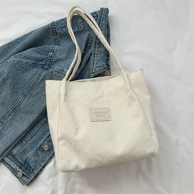 

Fashionable Minimalist Tote Bag For Women Perfect For Commute And Class In Cool Colors білий