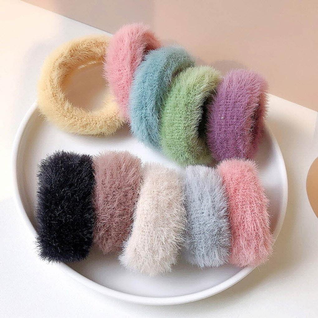 

Cotton Candy Mink Fur Gopchang Hair Band 4p 4p evenly (excluding out of stock)