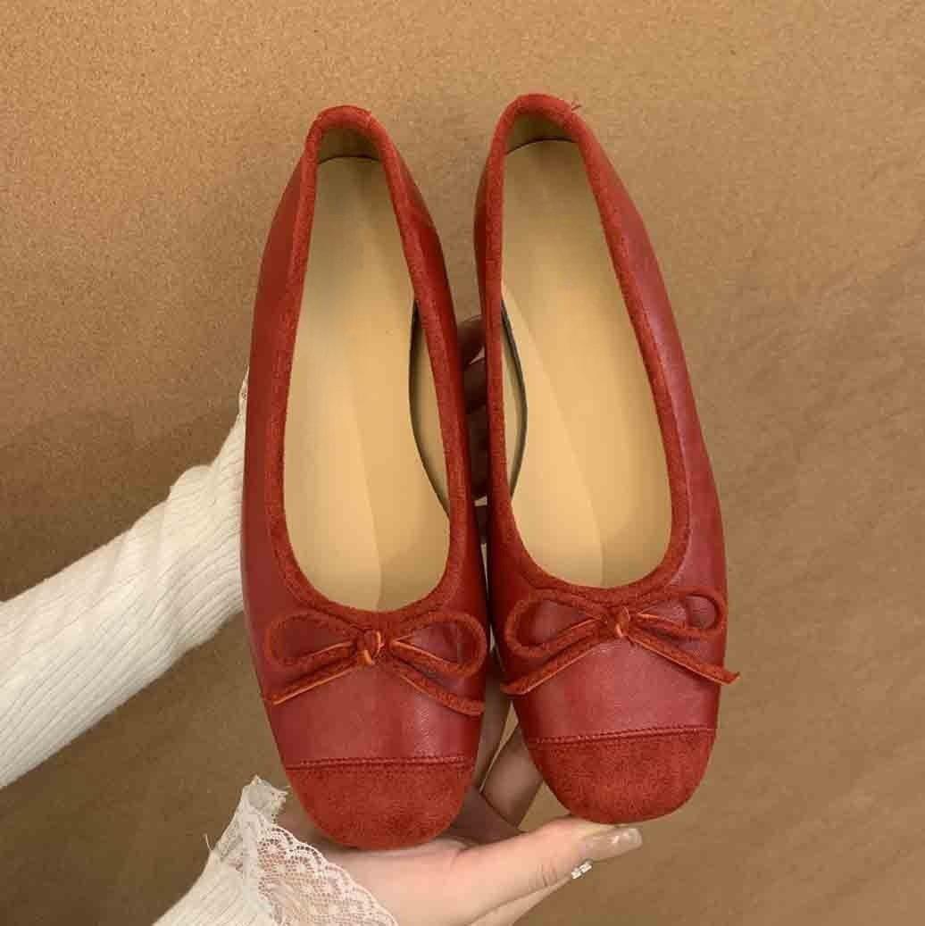 

Inner height increase round head light mouth silver single shoes women s spring new retro fairy one-pedal casual commuting Doudou shoes 40