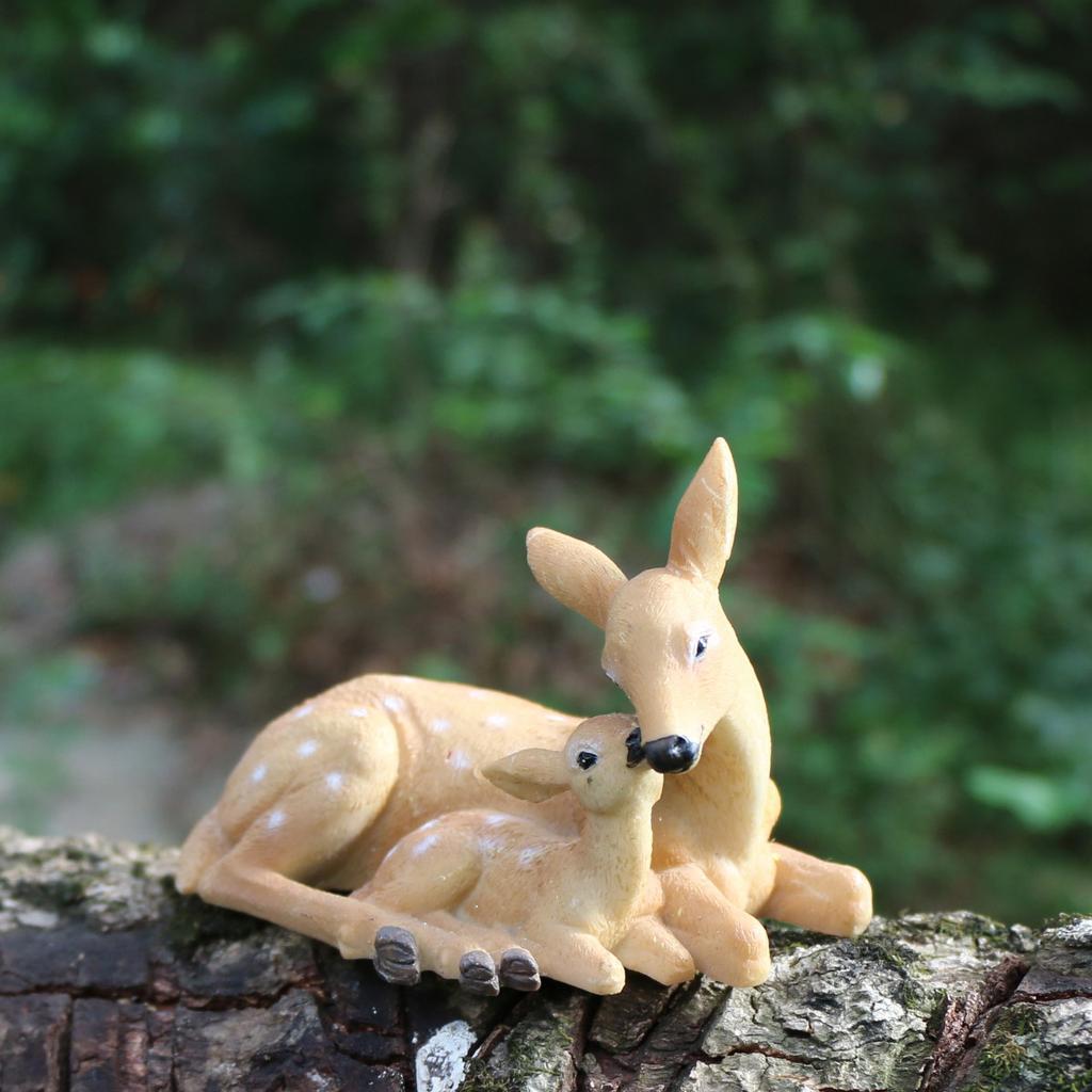 1pc Deer Statue Figurines Yard Statue Garden Decorations ForIndoor And Outdoor Yard Animal Decoration Mini FawnPersonality Small