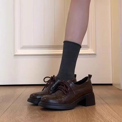 Zapatos de plataforma de tacón grueso retro para mujer 2026 primavera cabeza redonda con cordones zapatos pequeños de cuero estilo británico zapatos de vestir