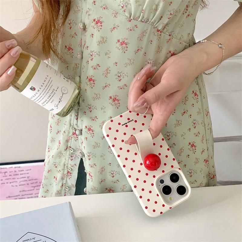 Korean Style Ins Trend Small Ball Ring Buckle for IPhone17 Mobile Phone Case White 16 for Apple 14/13