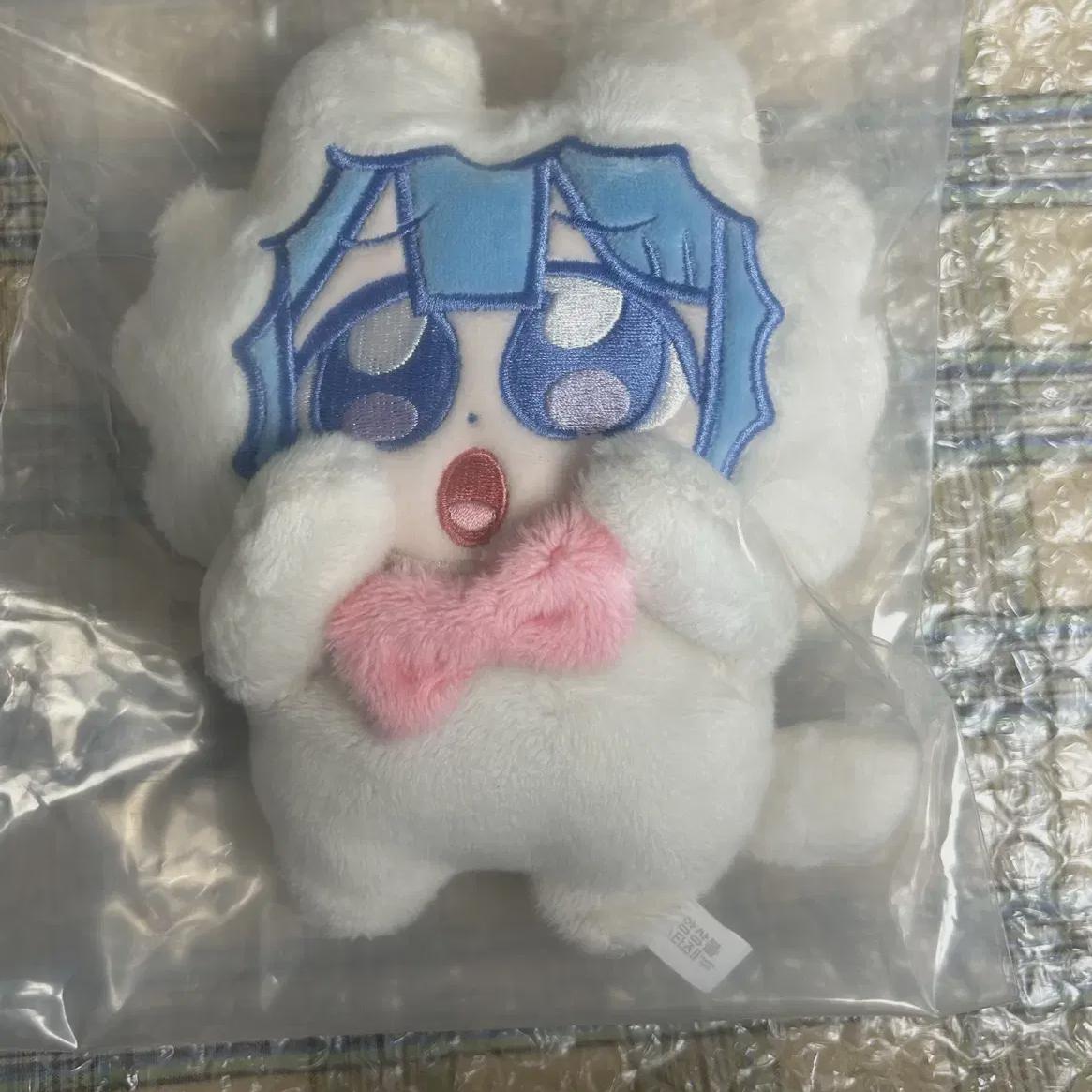 

Hajime Bukubu Keyring/ Bukusta Jimenyan s Sister